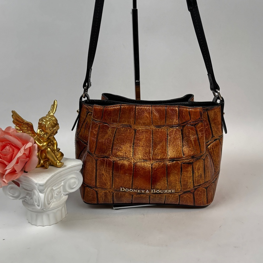 DOONEY & BOURKE Mini Barlow Croco Design Shoulder Bag Purse Leather Bronzy Brown